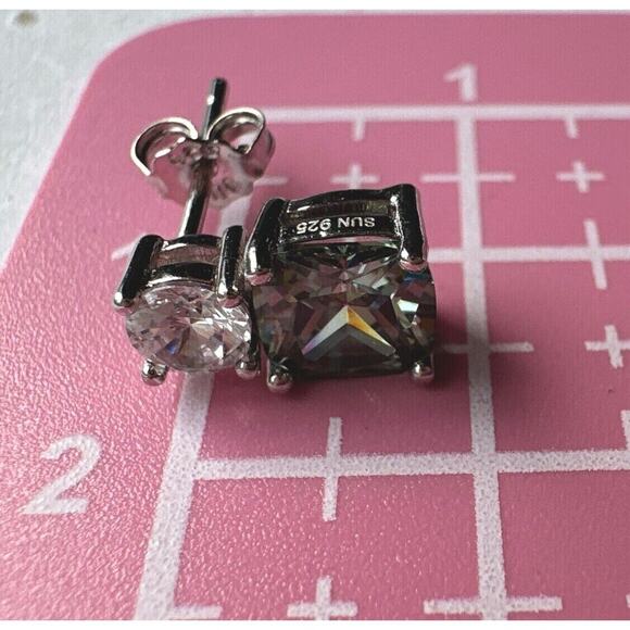 Cushion Cut 2.3ct Green Sapphire & Diamond .925 Silver Stud Earrings Lab Created - Picture 15 of 16